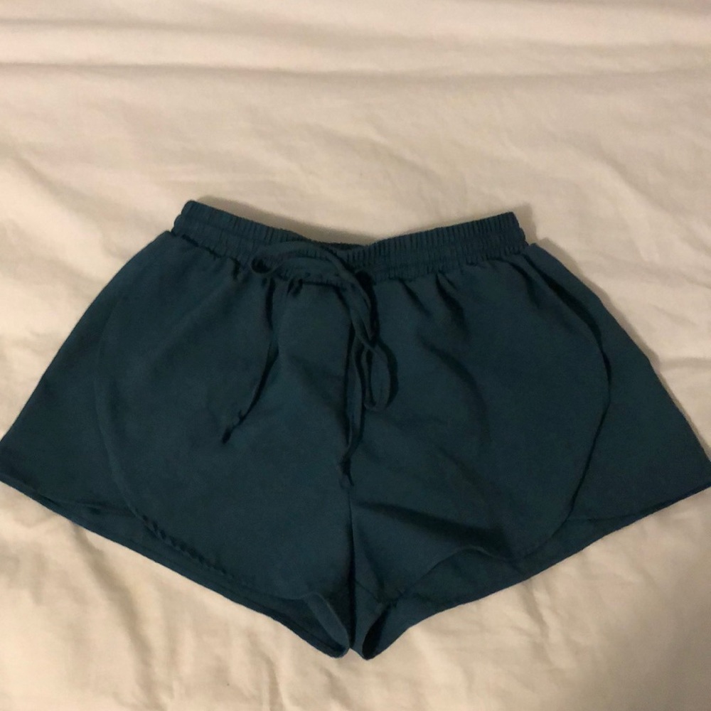 Chiffon drawstring flowy shorts